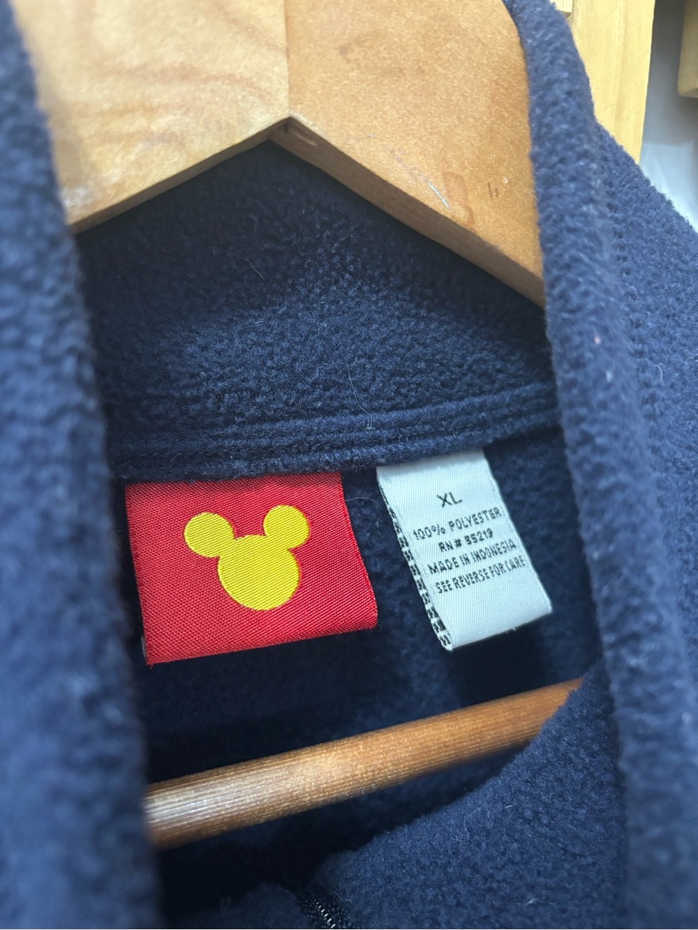 Disney Mickey Fleece Pullover Sweatshirt Size XL Navy‎ Blur Embroidered 1/4 Zip - Picture 6 of 7